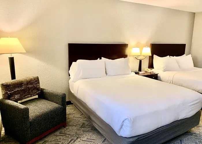 Hotel Oswego 2*