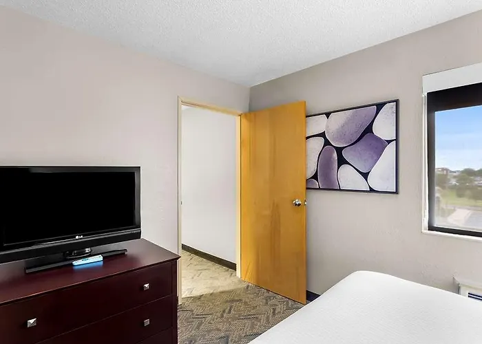 Hotel Oswego